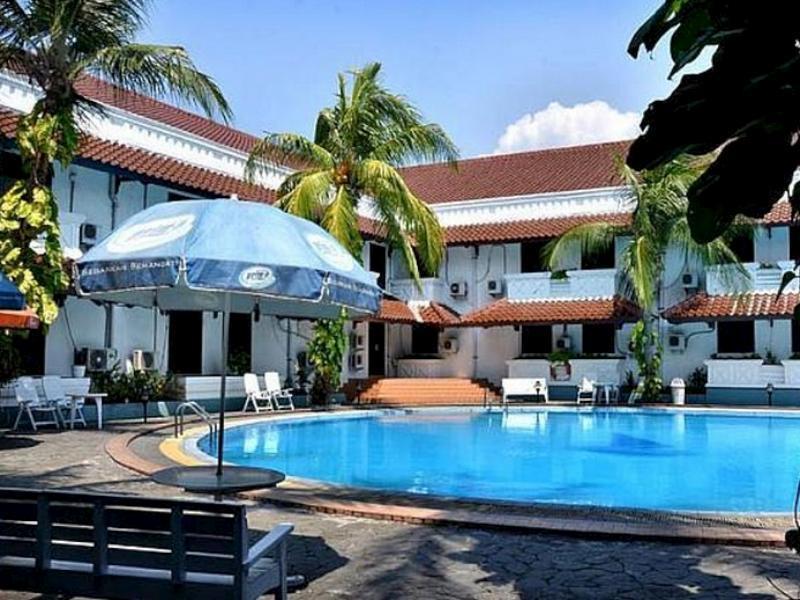 Bahari Inn Tegal Exterior photo